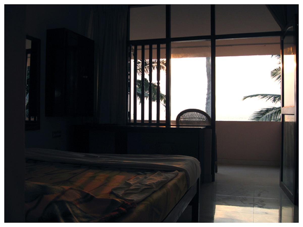 Seaflower Beach Resort Kovalam Bagian luar foto
