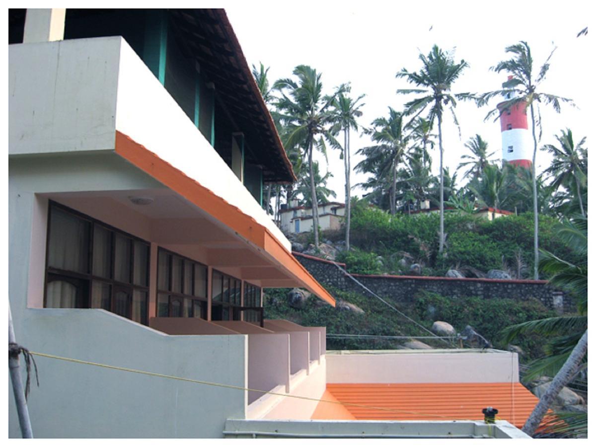Seaflower Beach Resort Kovalam Bagian luar foto
