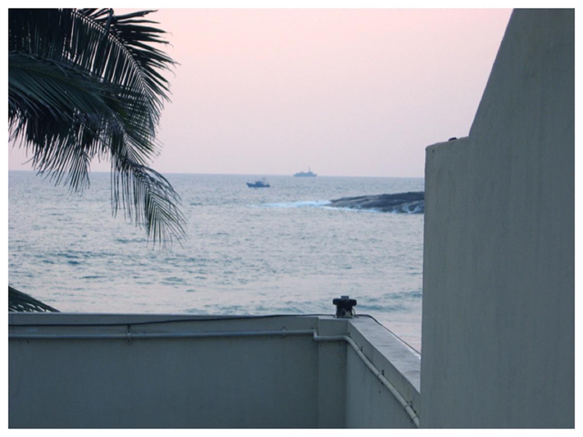 Seaflower Beach Resort Kovalam Bagian luar foto