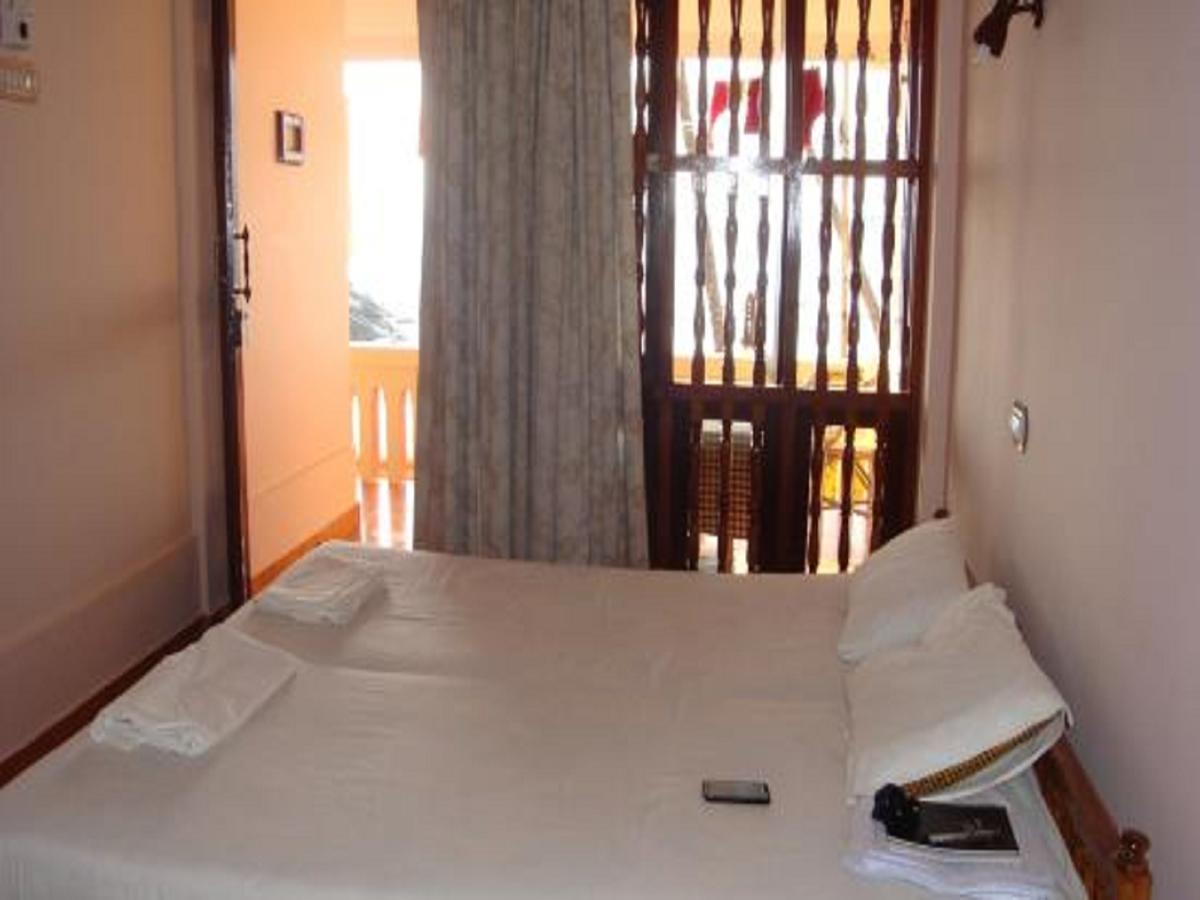 Seaflower Beach Resort Kovalam Bagian luar foto