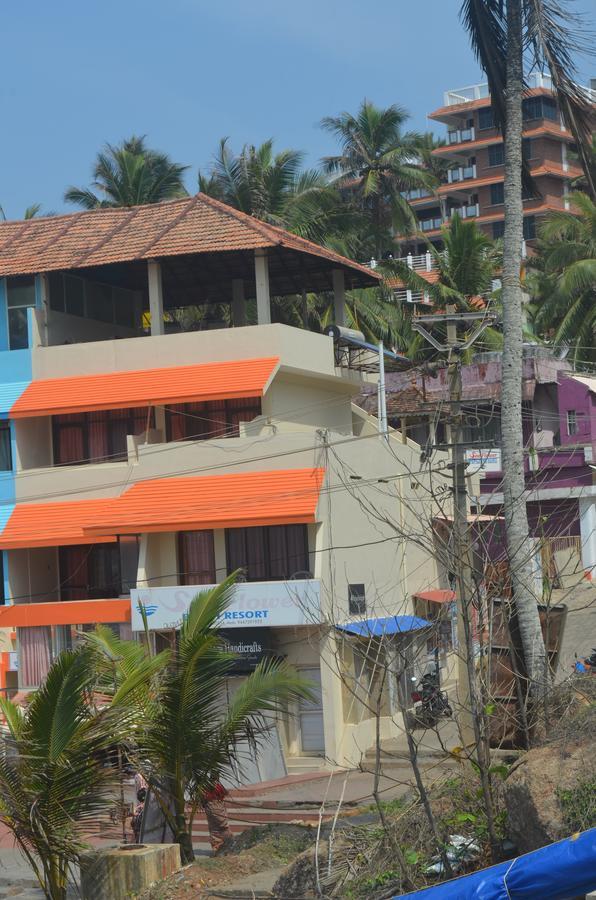 Seaflower Beach Resort Kovalam Bagian luar foto